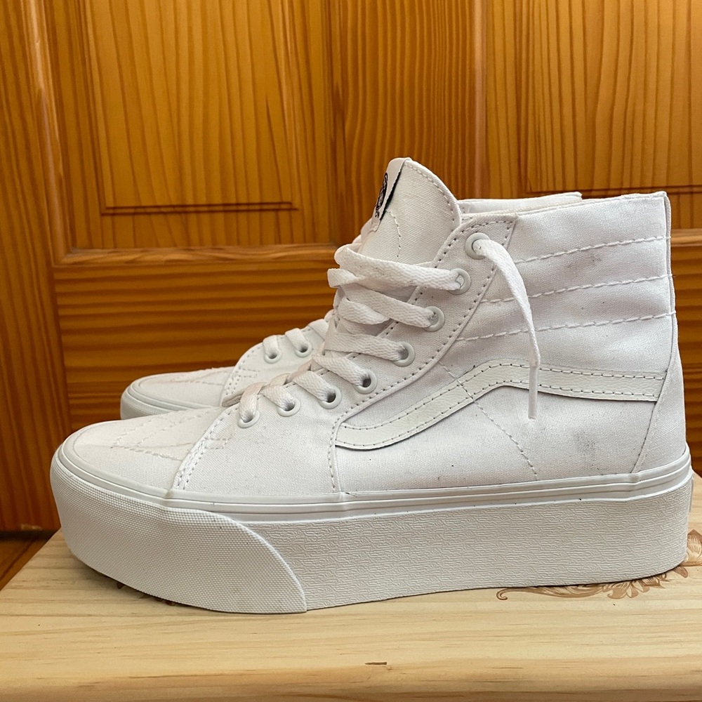 Vans Women's White High-Top Sneakers